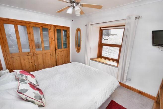 Bedroom one pic 2