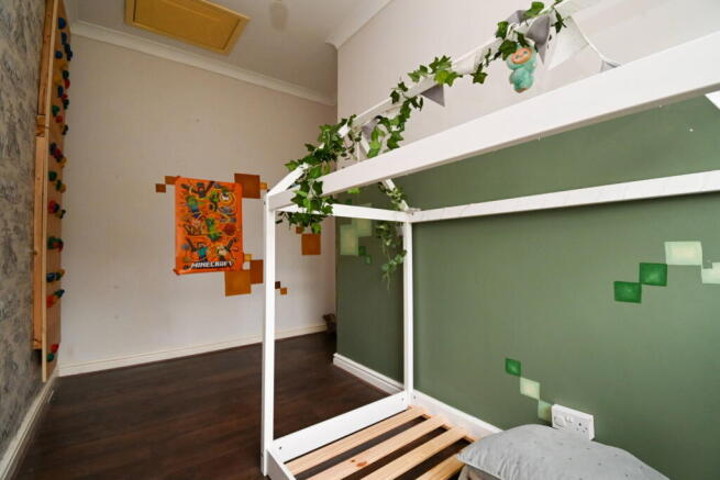 3 bed Semi-Detached for sale Image 7