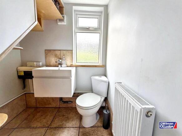 3 bed Semi-Detached for sale Image 8