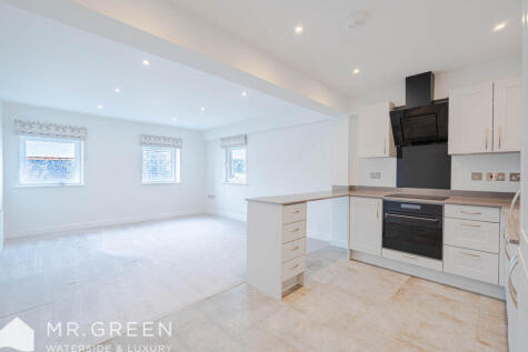 Wick Lane, Christchurch, BH23