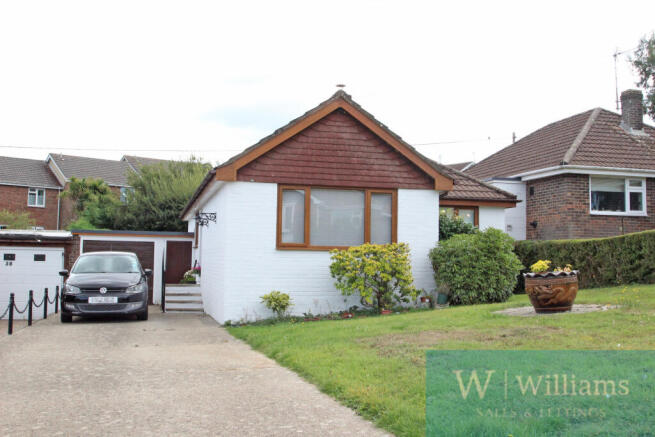 Manor Crescent, Rookley, Ventnor, Isle of Wight photo 4