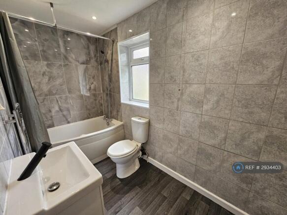 2 bed Bungalow to rent Image 6