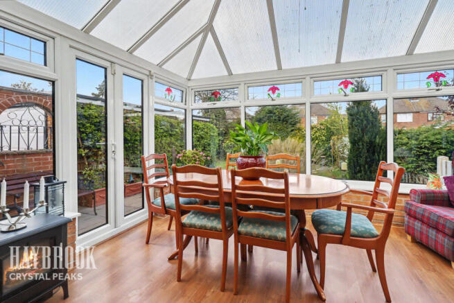 3 bed Semi-Detached Bungalow for sale Image 7