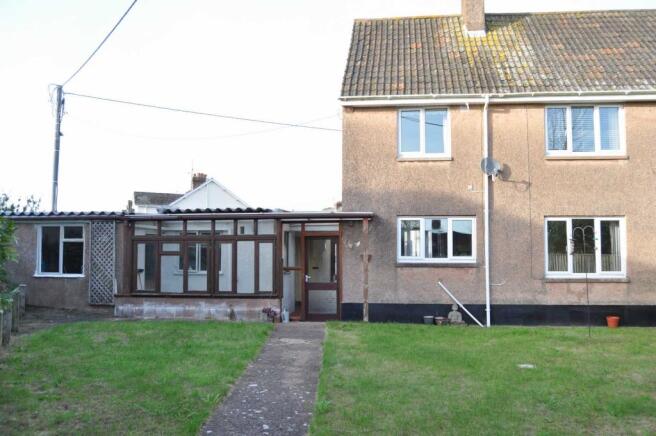 8 Somerlea - Rear