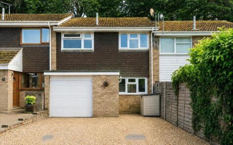 Jerrymoor Hill Finchampstead, Berkshire, RG40 4UG