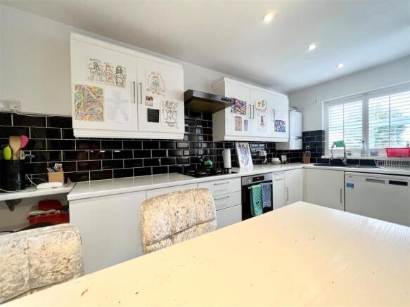 Open Plan Kitchen/Lounge