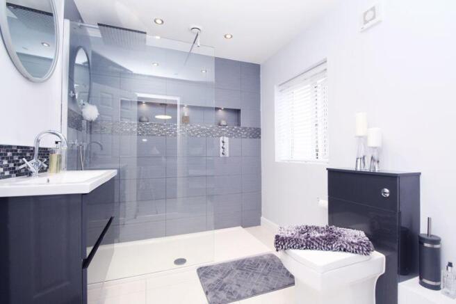 En-Suite To Be...