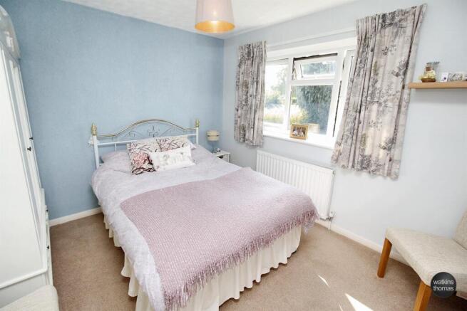 bed 1