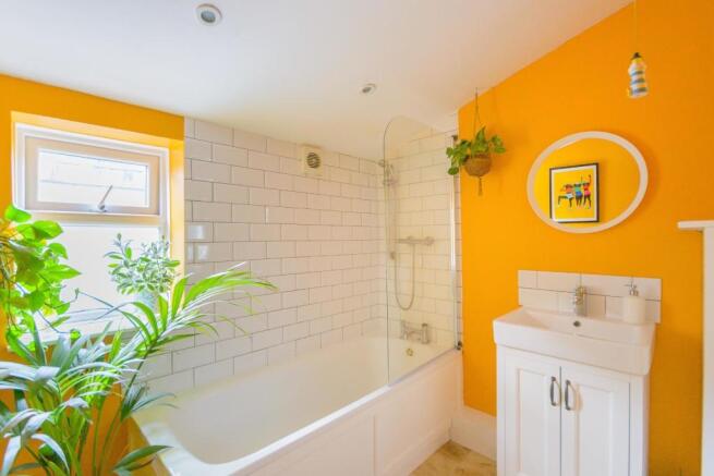 DAORNOTLEB82 - Bathroom C.jpg