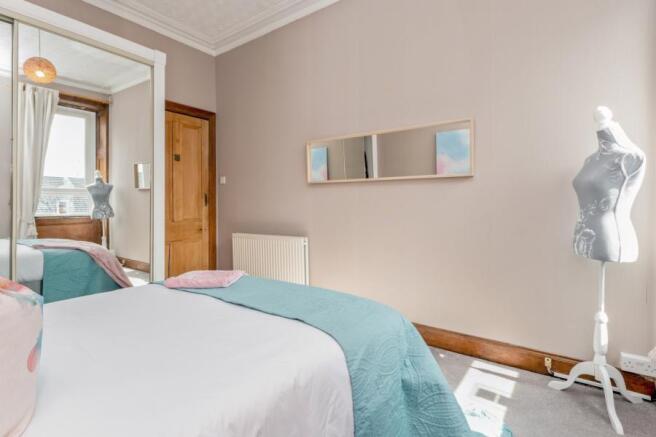 Bedroom 2(2)