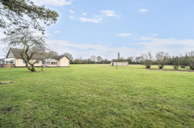 1397167-1-6965082...