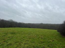 2, Plough Hill, Cuffley, Potters Bar EN6 4DR