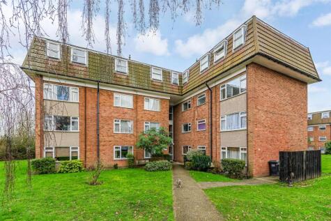 Lambs Close, Cuffley EN6