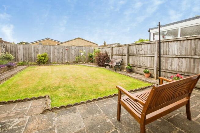 2 bed Semi-Detached Bungalow for sale Image 10