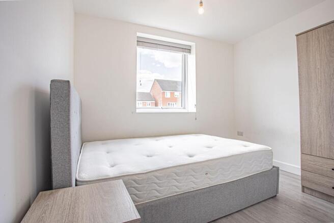 1 bed Flat to rent Image 4