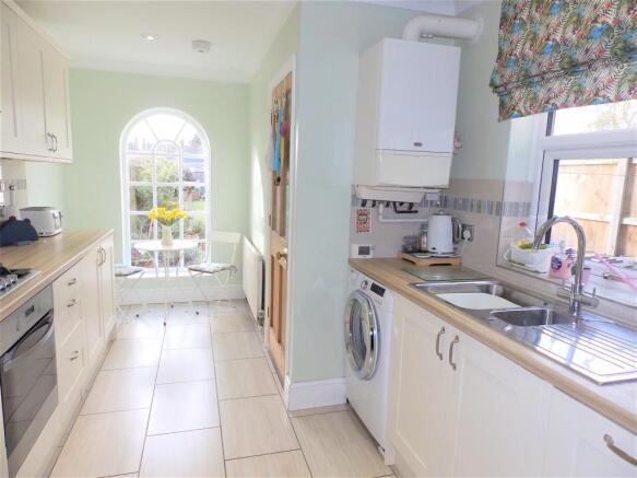 Kitchen/Breakfast