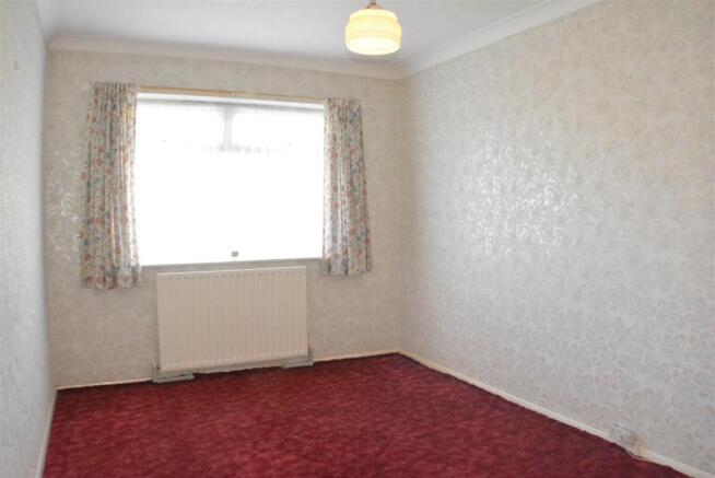 Bedroom No. 3/Dining Room