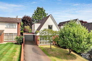 11, Laurel Close, Lichfield WS13 6TT