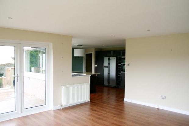 Lounge/Family Room 2
