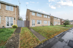 7, Broadmead Walk, Nythe, Swindon SN3 3PD