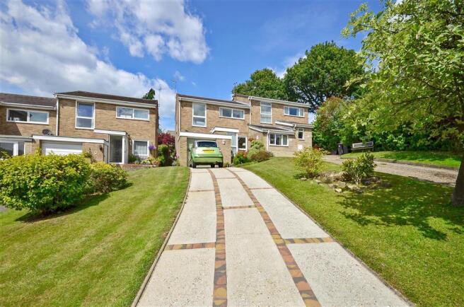 Driveway/Parking