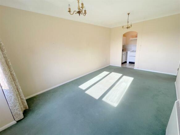 Oakstead Close, Ipswich photo 4