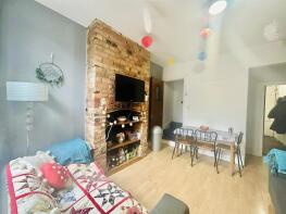 25, Midland Avenue, Nottingham NG7 2FD