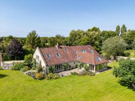 6 The Long Barn, Hayes Wood Farm, Bath Road, Bradford-on-avon BA15 2PU