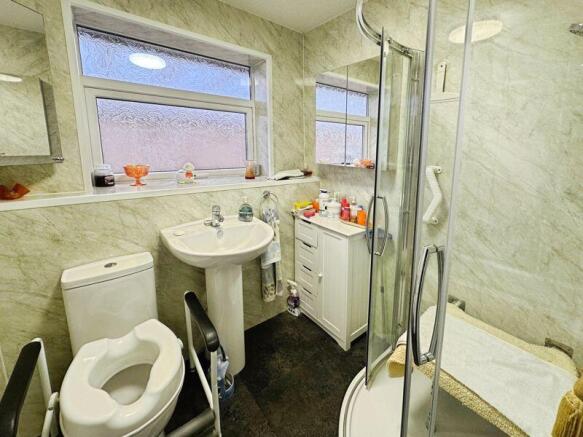 Family Bathroom