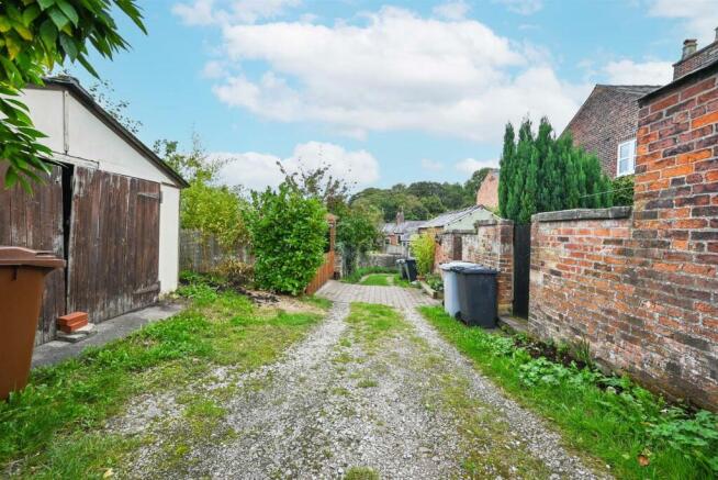 Detached garage to rear