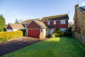 32, Knoll Road, Fleet GU51 4PU