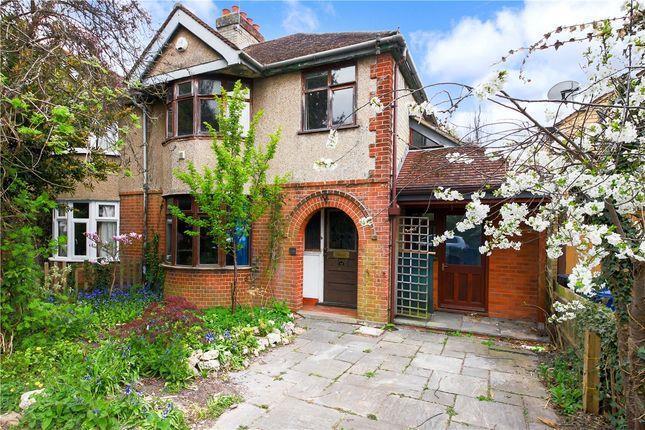 48 Eachard Road