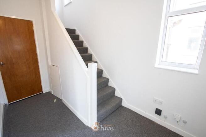 3 bed Semi-Detached for sale Image 8
