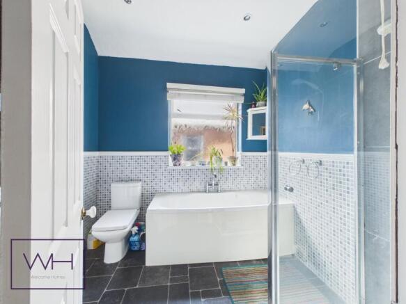 4 bed Terraced for sale Image 5