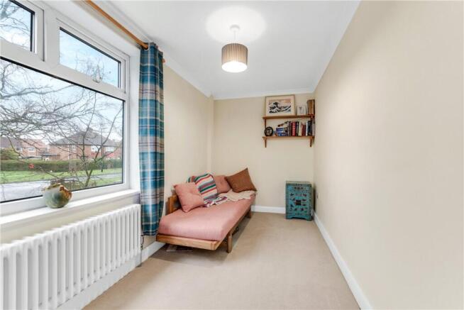 3 bed Detached for sale Image 9