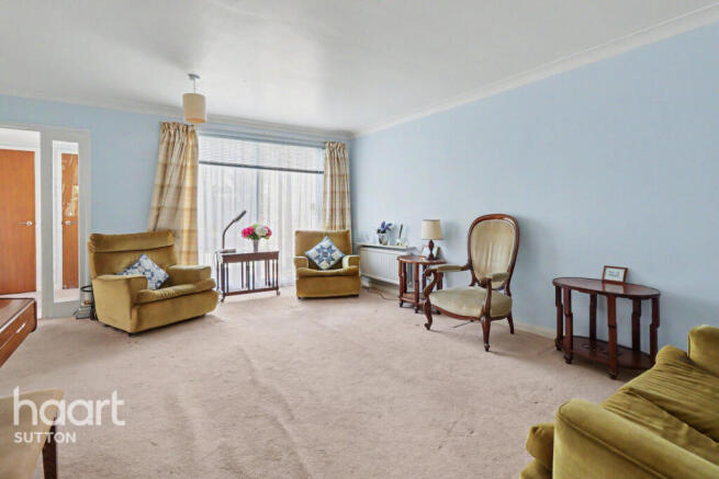 3-bed terraced on Cookes Lane, Sutton, £575,000