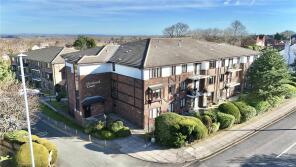 38, 154 Hesslewell Court, Pensby Road, Wirral CH60 7TW