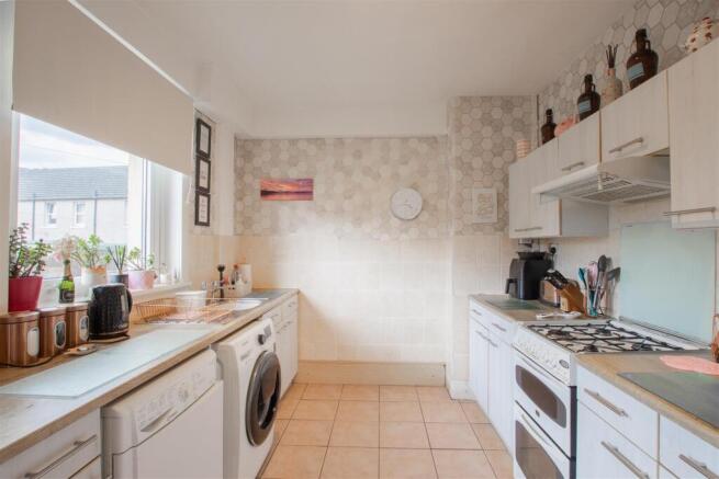 kitchen-1.jpg