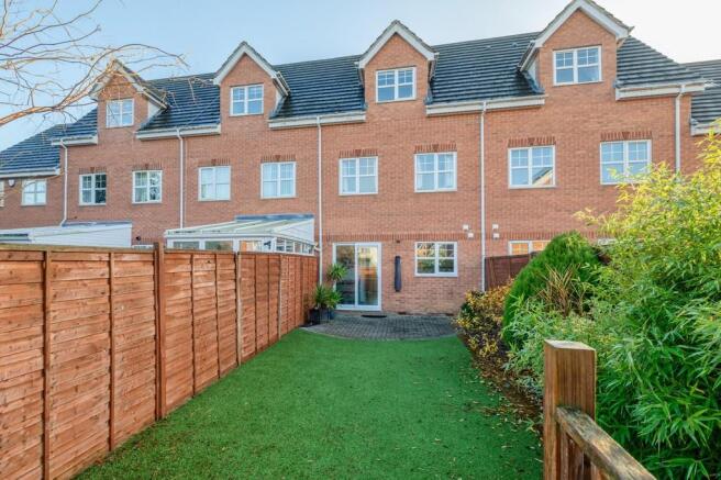 Rear Aspect