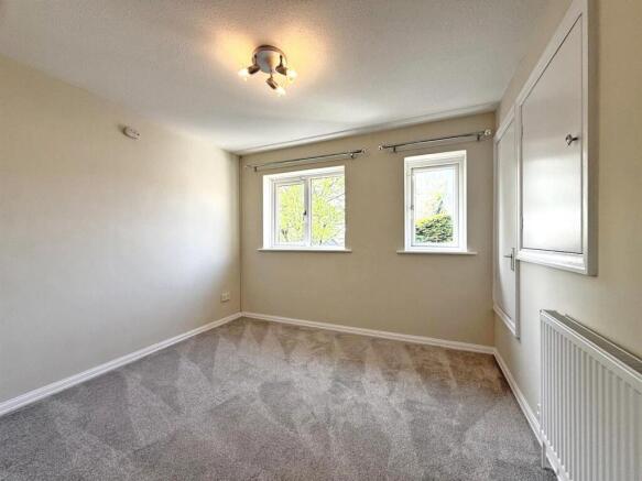 Gains Avenue, Bicton Heath, Shrewsbury photo 5