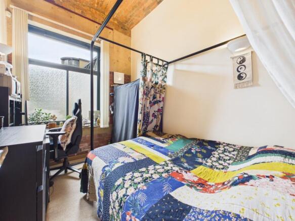 2 bed Apartment for sale Image 8