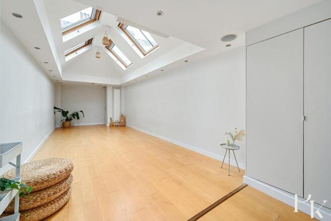 3 Queens Place, BN1 (1).jpg