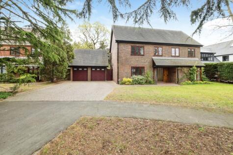 The Woodfines, Hornchurch, RM11