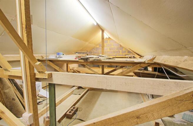 LOFT ROOM