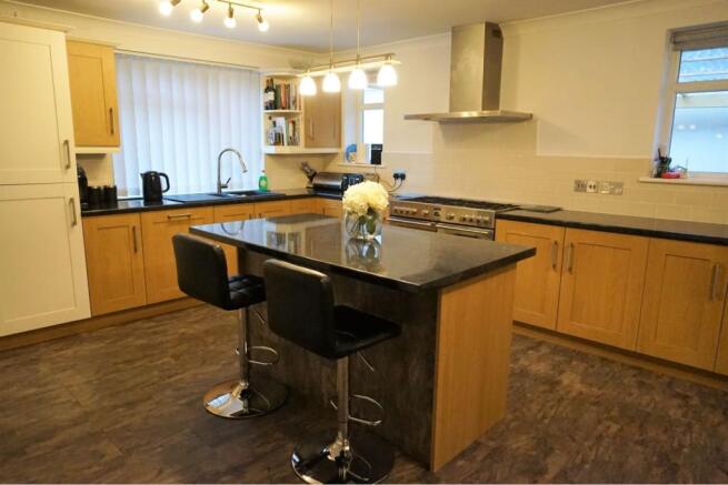 Kitchen/Breakfast