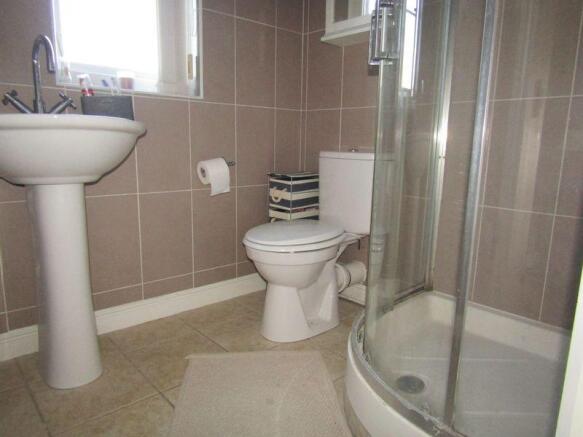 En-Suite Showe...
