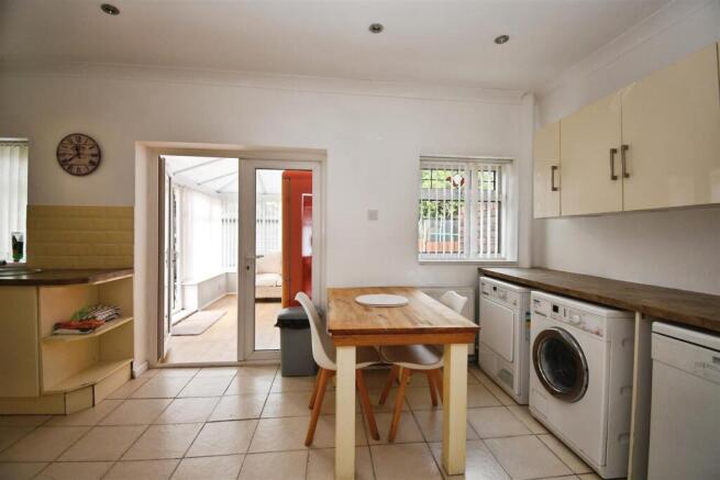 Kitchen / breakfast room