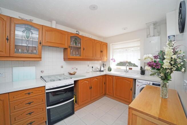 The Cullerns, Highworth, Swindon photo 4