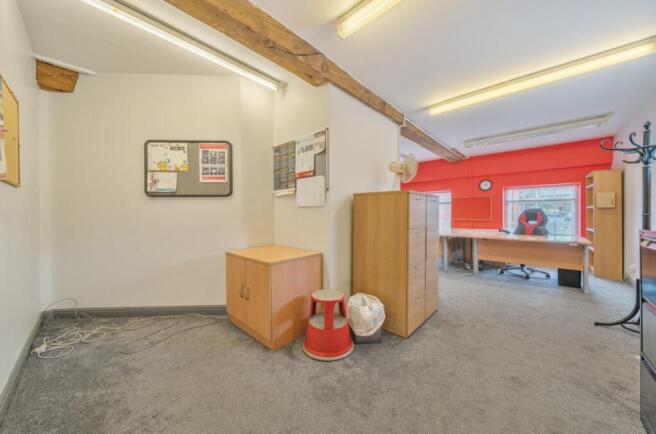 1317968-2-68890a8196e22