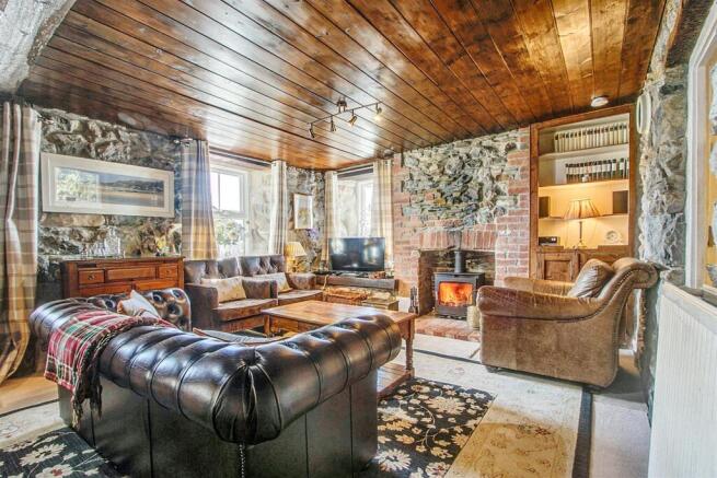 Sitting room house 1  (1).jpg